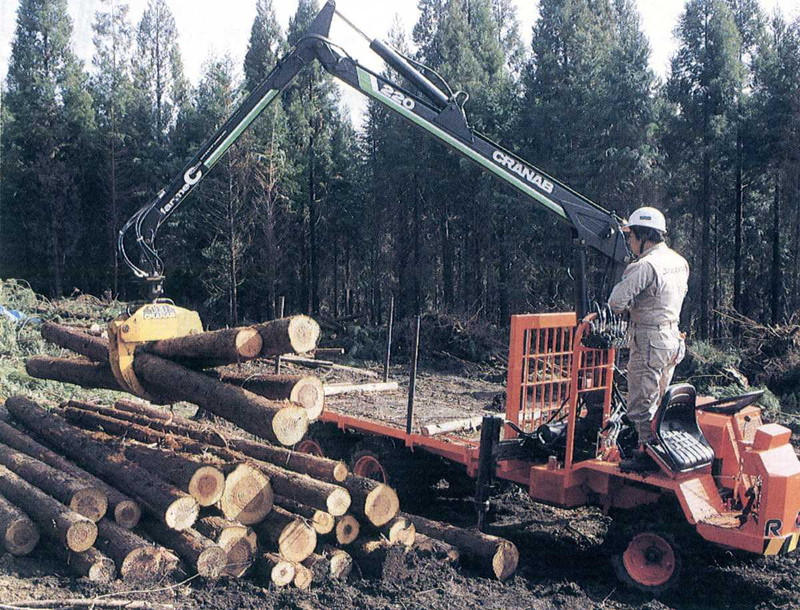 高性能林業機械オペレーター養成研修