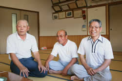 平松さん、東さん、板井さんの写真