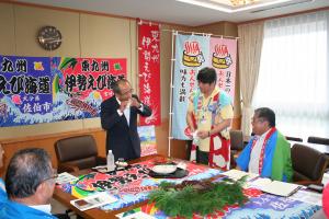 「東九州伊勢えび海道・伊勢えび祭り2015」キャラバン隊 知事表敬訪問１