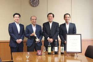 安心院スパークリングワイン2014の日本ワインコンクール2016金賞・部門最高賞の受賞報告２