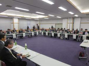 出前県議会