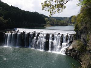 沈堕の滝