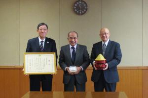 フンドーキン醤油(株)「生詰無添加麦みそ」農林水産大臣賞受賞