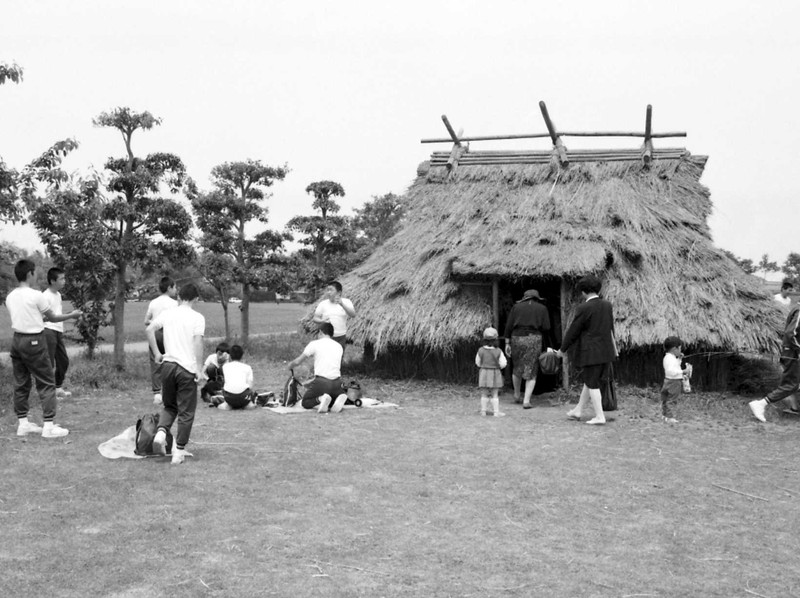 復元された弥生時代の住居　－宇佐風土記の丘史跡公園－