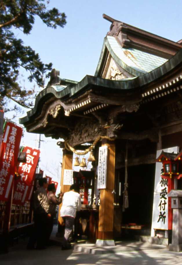 尺間(しゃくま)神社　－佐伯市弥生－