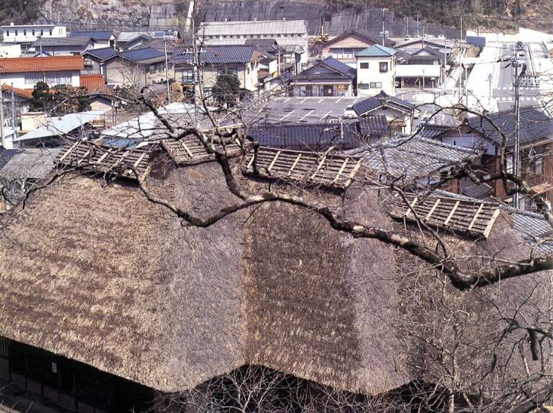 三重に折れ曲がった神尾家　－中津市山国町－