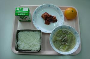 給食の写真