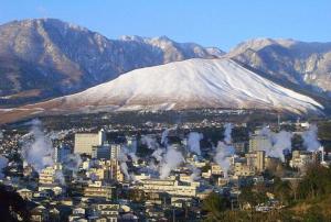 別府市　湯けむり景観