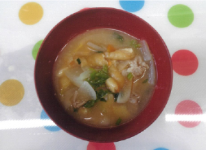 うま塩豚汁