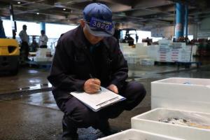魚屋４