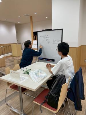 ④