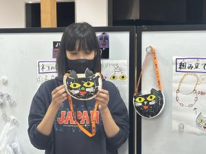 ④