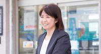 大分信用金庫津久見支店　岩尾 真樹子さん1