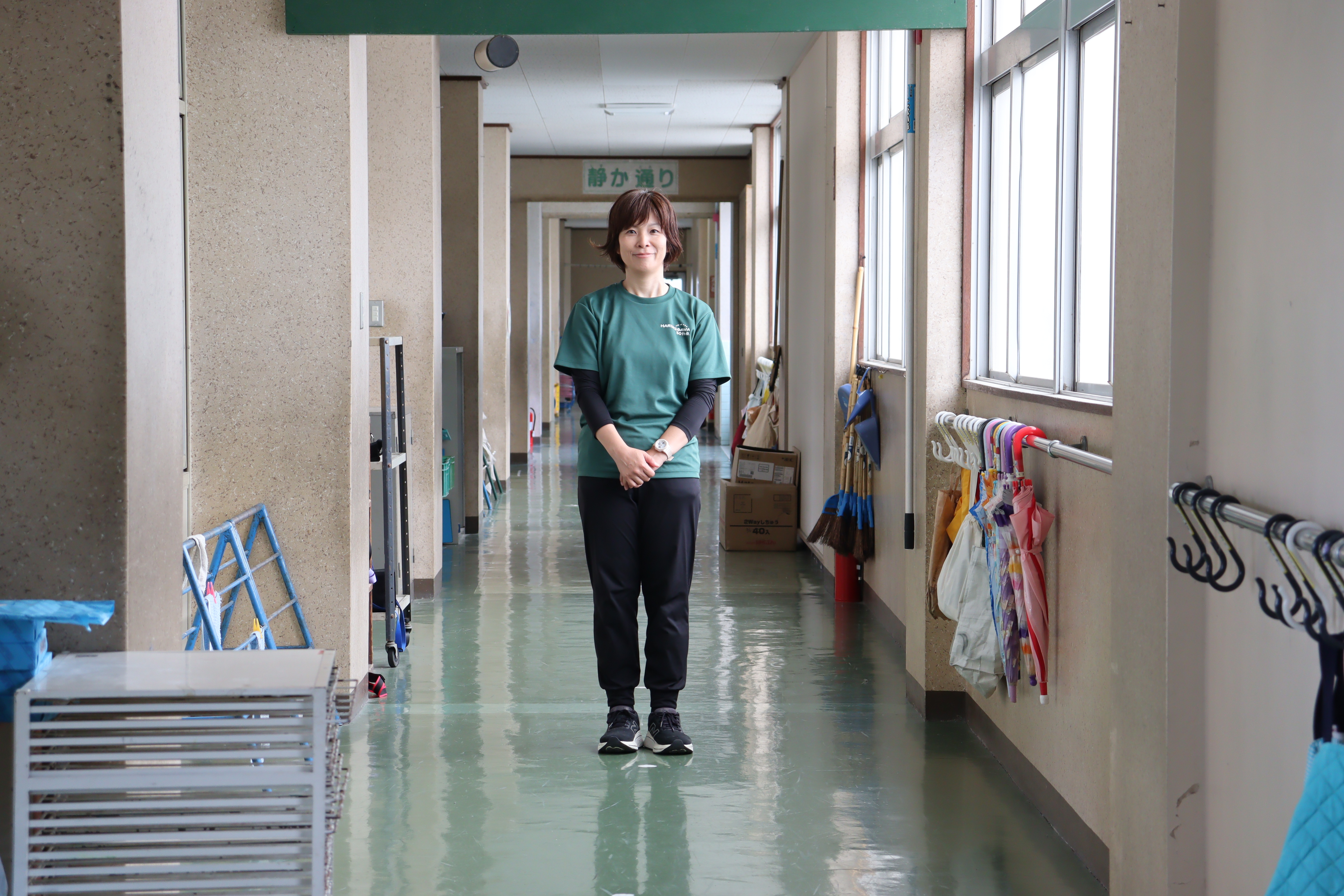 小学校教員