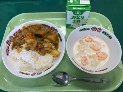 佐伯市剣崎学校給食センター