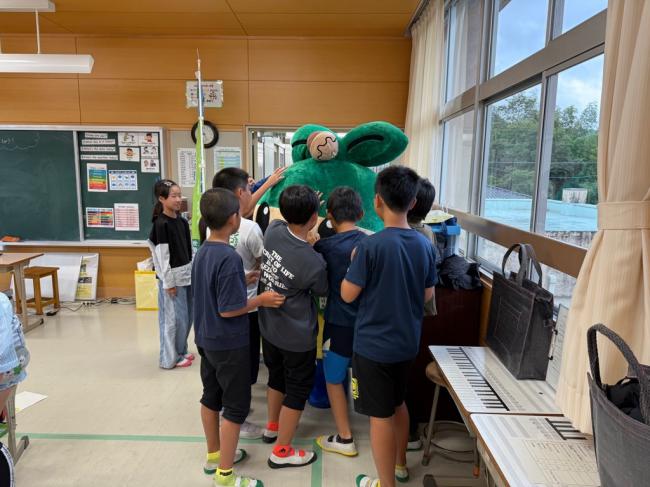 【もりりんとのふれあい】